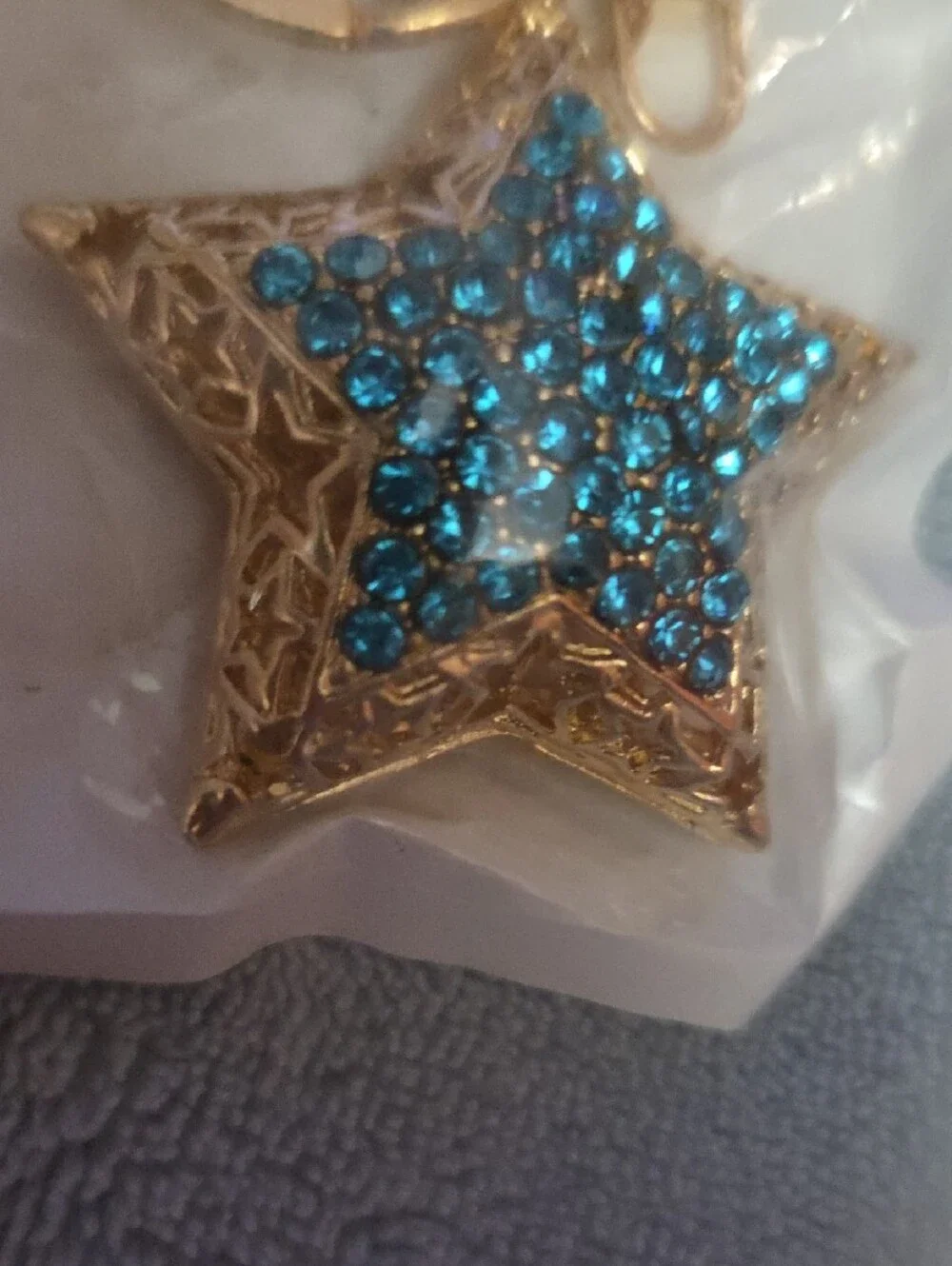 Keychain Gold Star Crystal with Blue Rhinestones NWOT